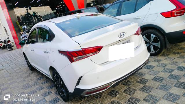 https://images10.gaadi.com/usedcar_image/4524370/original/processed_ff19ec548bd16b6c001c1f1984eb2c83.jpg?imwidth=6402