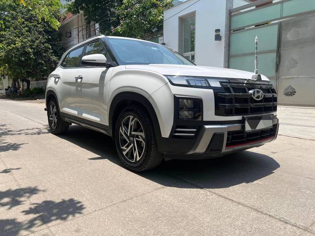 https://images10.gaadi.com/usedcar_image/4524377/original/processed_80e00dacd398e6b369bbb0125eaab975.jpg?imwidth=6400