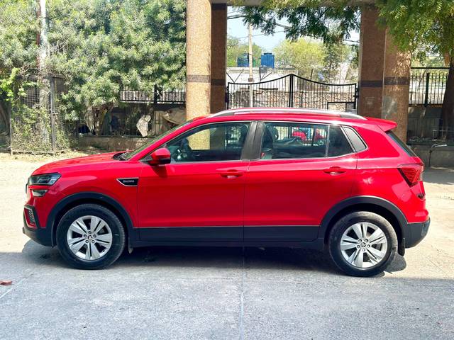 https://images10.gaadi.com/usedcar_image/4524381/original/processed_3815f4c6-4ceb-46b7-a70e-8f84d13e3e6f.jpg?imwidth=6402