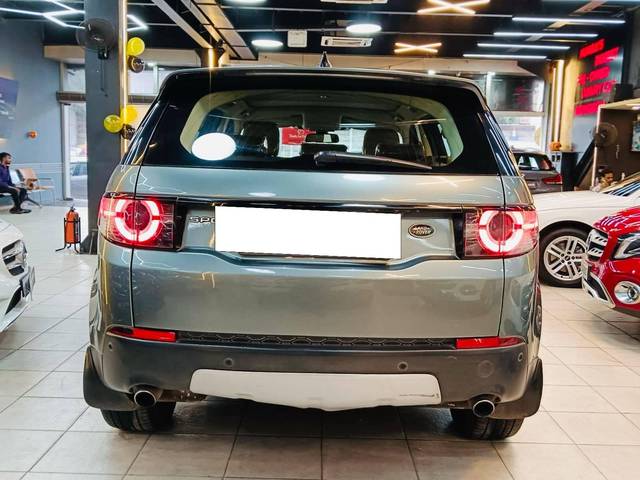 https://images10.gaadi.com/usedcar_image/4524421/original/processed_87f3cdba4cdd218e69bf86af707dd039.jpg?imwidth=6401