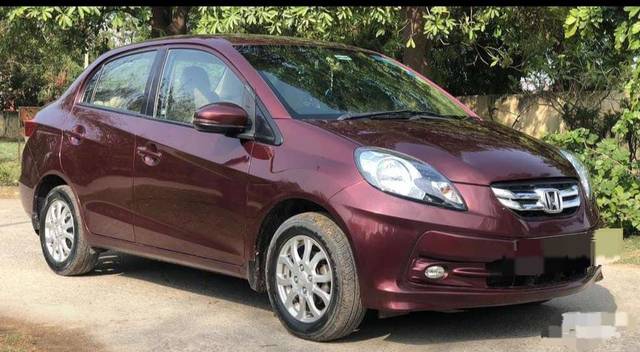 https://images10.gaadi.com/usedcar_image/4524424/original/6fa35ec8c08df596aa017d38412f274f.jpg?imwidth=6400