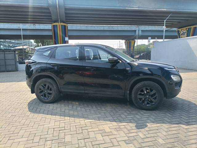 https://images10.gaadi.com/usedcar_image/4524444/original/35146603fce3d26a9d99c663cd14c389.jpg?imwidth=6401