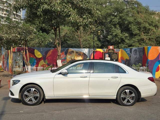 https://images10.gaadi.com/usedcar_image/4524448/original/processed_8f8018f6310ab5a79899d0c7d41f1c87.jpg?imwidth=6402