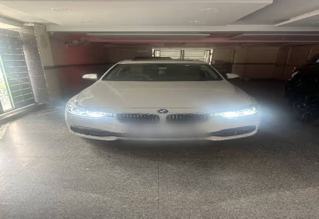 https://images10.gaadi.com/usedcar_image/4524469/original/75249c50-2b2b-428e-9a62-9595cbd4ab7e.?imwidth=6400