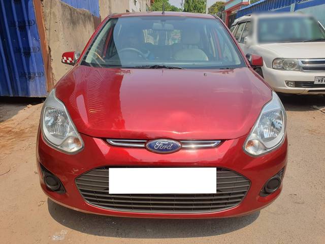 https://images10.gaadi.com/usedcar_image/4524529/original/processed_dc678a9c6802a0953d5ac85e1bba3f29.jpg?imwidth=6402