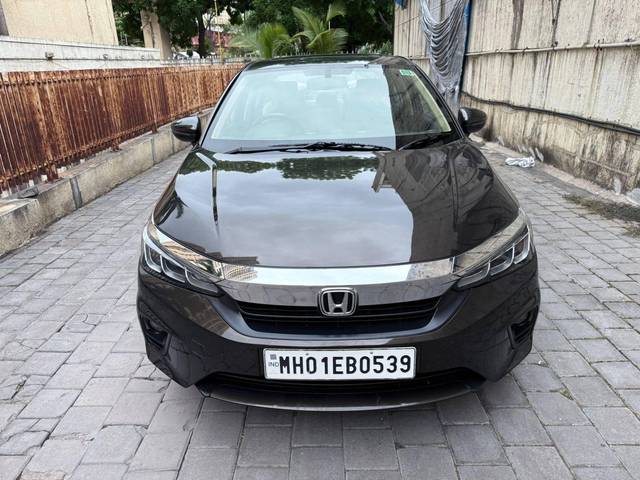 https://images10.gaadi.com/usedcar_image/4524543/original/processed_bfcdb91f087c66527f69f6766624411d.jpg?imwidth=6400