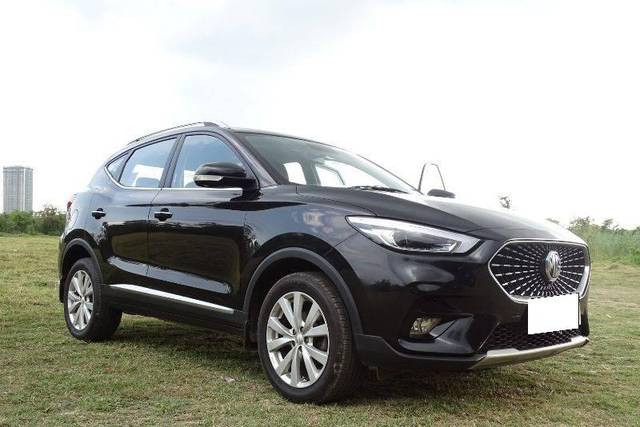 https://images10.gaadi.com/usedcar_image/4524551/original/processed_0864fc603098b44e91036992e0f42f95.jpg?imwidth=6400
