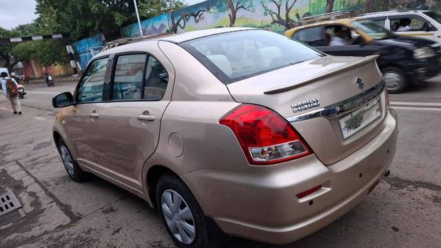 https://images10.gaadi.com/usedcar_image/4524556/original/processed_652d30fb584a4320c45e5622eba29937.jpg?imwidth=6402