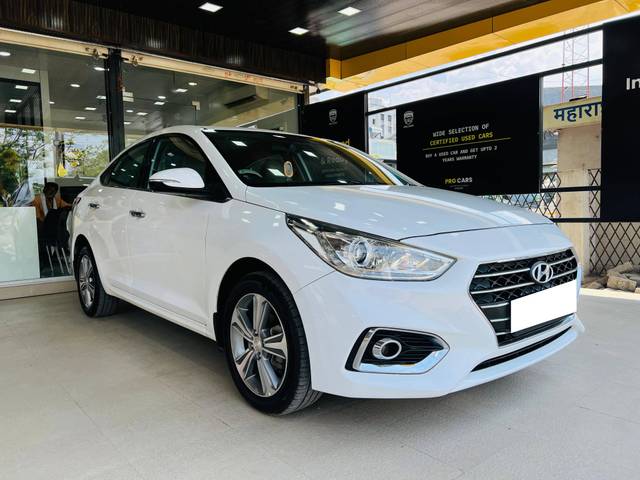 https://images10.gaadi.com/usedcar_image/4524573/original/processed_5a363e0721db7560b5a6abe3bb4564f7.jpg?imwidth=6400