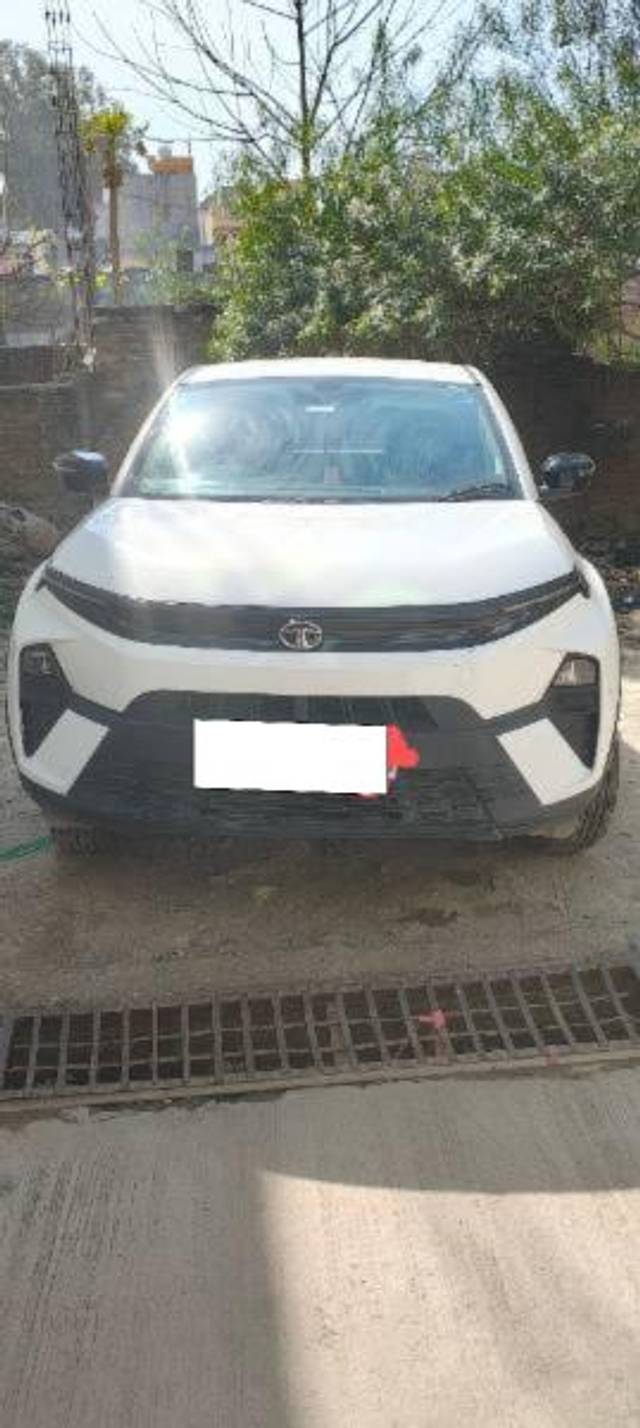 https://images10.gaadi.com/usedcar_image/4524577/original/processed_61b6cc06-b50d-44b5-b82b-367df5347532.jpg?imwidth=6400
