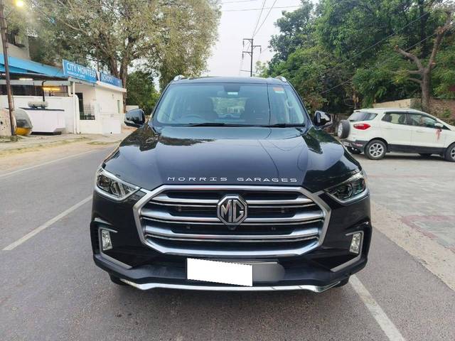 https://images10.gaadi.com/usedcar_image/4524627/original/processed_1c28b43adac29c20d7f476ec63037946.jpg?imwidth=6400