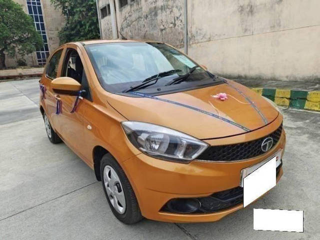 https://images10.gaadi.com/usedcar_image/4524638/original/d4a039c3c85b754b2633c5b3cf046914.png?imwidth=6400