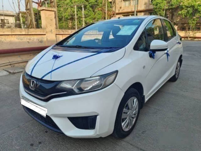 https://images10.gaadi.com/usedcar_image/4524649/original/4d9bce6f2b09d1fc5b520c26765a9f20.png?imwidth=6401