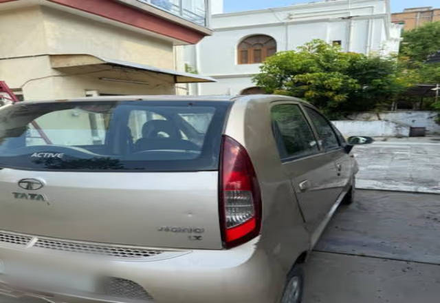 https://images10.gaadi.com/usedcar_image/4524669/original/2db706a5-6193-4b49-8ab4-527d5b6e06b1.?imwidth=6402