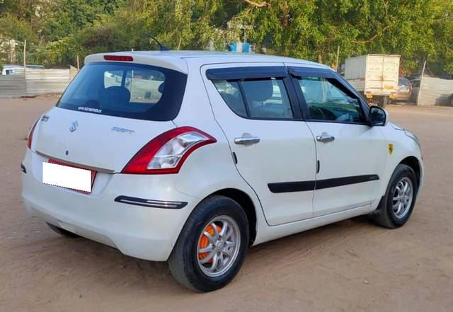 https://images10.gaadi.com/usedcar_image/4524721/original/processed_c8216a978c966bd090469667af2197af.jpg?imwidth=6402