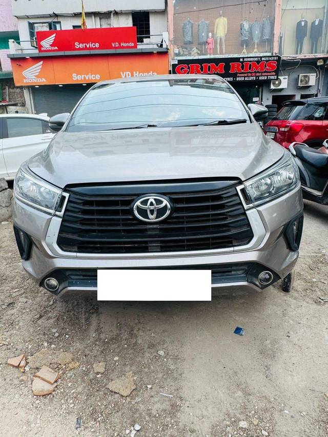 https://images10.gaadi.com/usedcar_image/4524724/original/processed_85bc68d2989033cdb6fe7ddda0676374.jpg?imwidth=6400