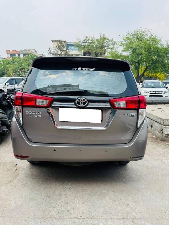 https://images10.gaadi.com/usedcar_image/4524724/original/processed_94a450733528217ec96a24adde1b0b6a.jpg?imwidth=6401