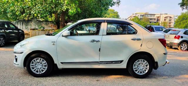 https://images10.gaadi.com/usedcar_image/4524725/original/processed_07ca8030036668d73b7900f6dcb72416.jpg?imwidth=6402