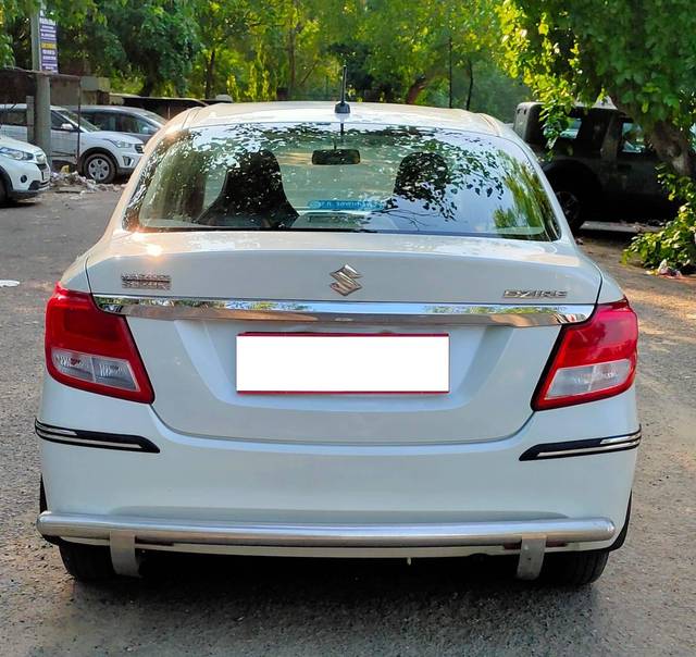 https://images10.gaadi.com/usedcar_image/4524725/original/processed_6d2e62967646e0c14b9f203e8455e257.jpg?imwidth=6401