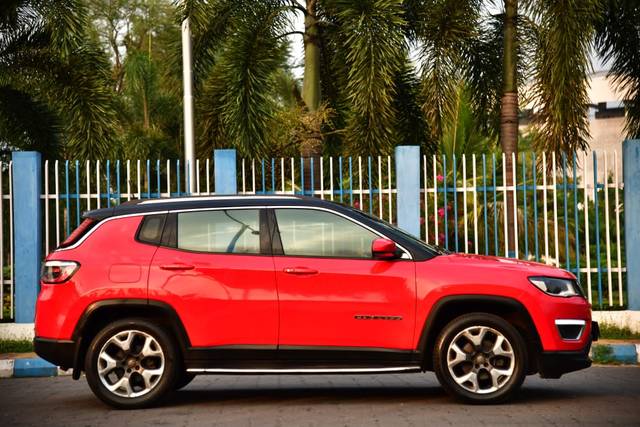 https://images10.gaadi.com/usedcar_image/4524738/original/431fbdab76e8b1a1be72d3a473e9f6a2.jpg?imwidth=6401