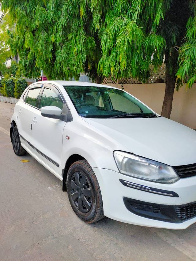 https://images10.gaadi.com/usedcar_image/4524741/original/832143da731c028c23a40e3baa9d555d.jpg?imwidth=6400