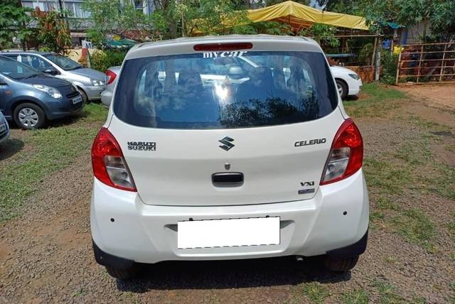 https://images10.gaadi.com/usedcar_image/4524742/original/processed_0eb04930b670cb9495bcd03f66dfa681.jpg?imwidth=6402