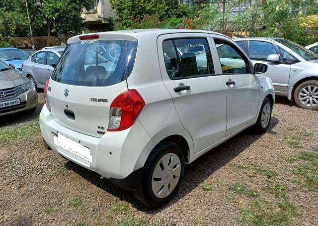 https://images10.gaadi.com/usedcar_image/4524742/original/processed_39647097960a0346e1875ad66b20d607.jpg?imwidth=6401