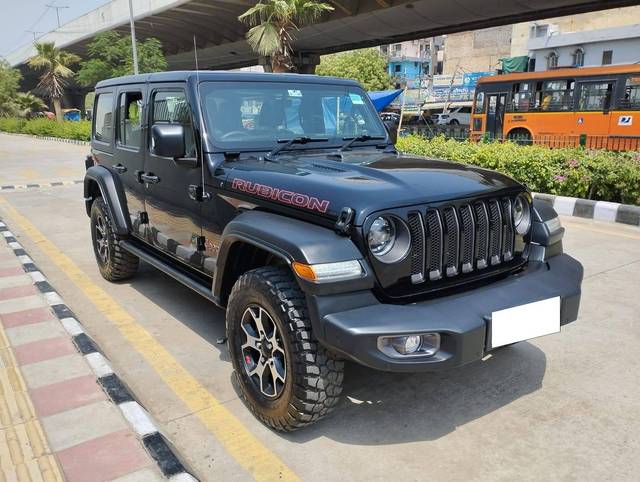 https://images10.gaadi.com/usedcar_image/4524749/original/processed_bba128ede69d7a37fcd3b2af700f60b4.jpg?imwidth=6400