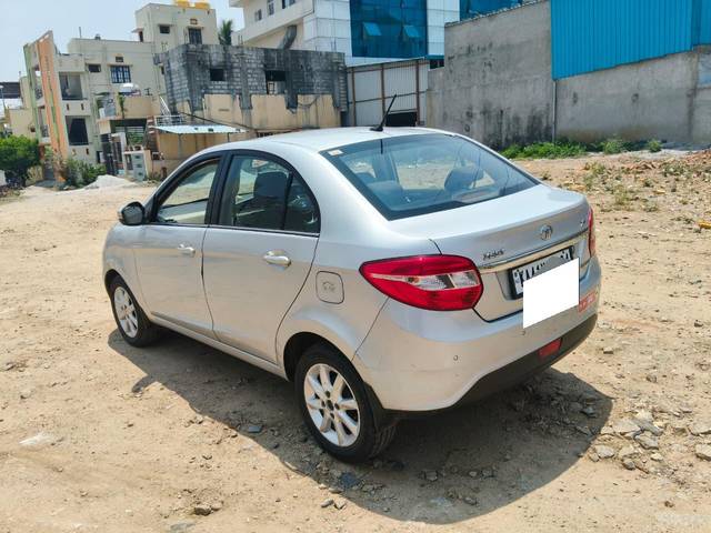 https://images10.gaadi.com/usedcar_image/4524754/original/processed_162d425f-57d6-4c9a-b8db-f7bfffeb61de.jpg?imwidth=6402