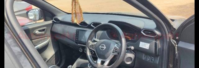 https://images10.gaadi.com/usedcar_image/4524758/original/a52b5f4c8c1ffd20f503267fcee837ac.jpg?imwidth=6401