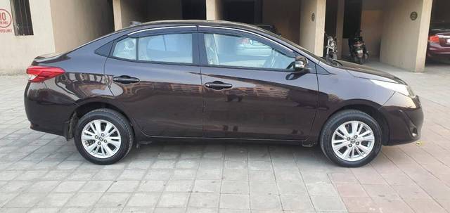 https://images10.gaadi.com/usedcar_image/4524785/original/processed_04e74f19-47a8-4b77-ac0d-71b0cfaf1d07.jpg?imwidth=6401