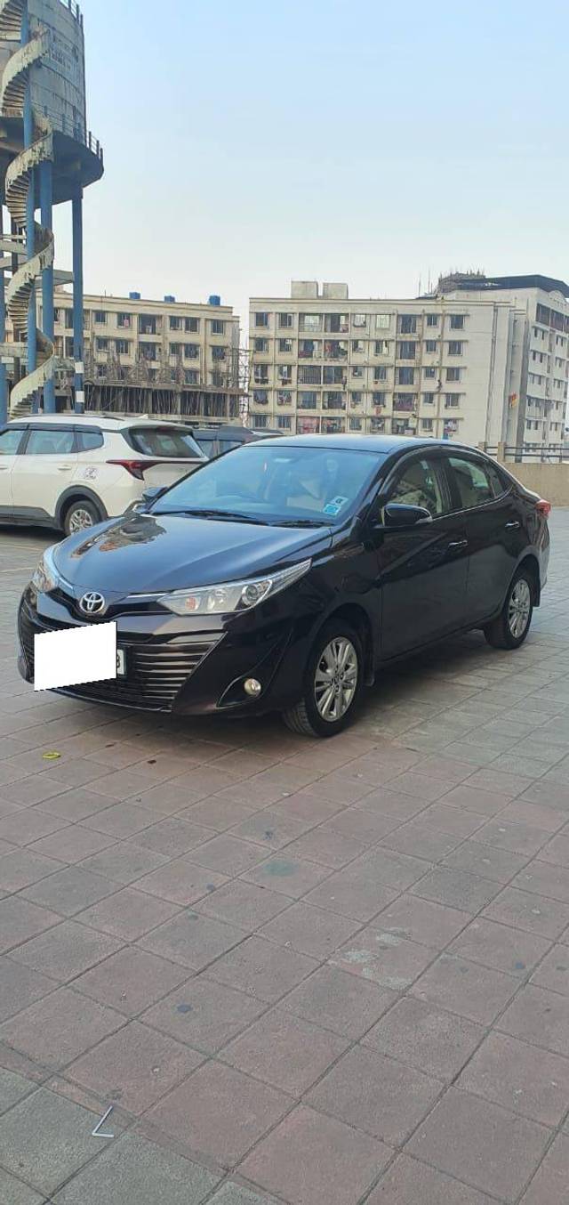 https://images10.gaadi.com/usedcar_image/4524785/original/processed_1497fe69-7e86-4c4c-9de2-c72fbbdcf2ee.jpg?imwidth=6402