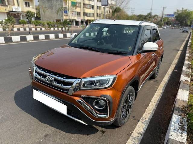 https://images10.gaadi.com/usedcar_image/4524812/original/processed_9e613bd8-4632-4b0a-812e-72ee2bba6e03.jpg?imwidth=6400