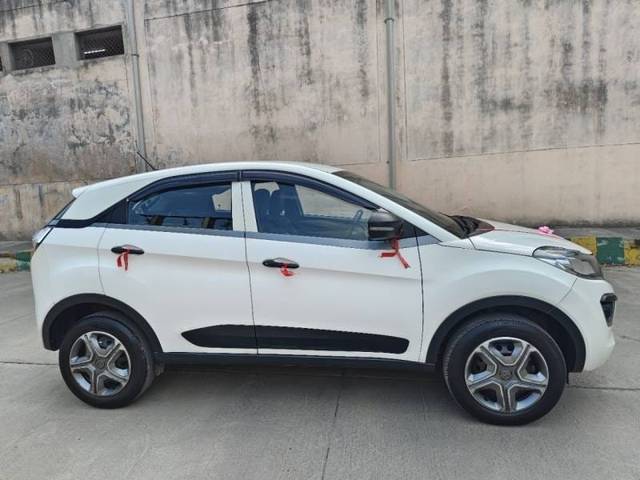 https://images10.gaadi.com/usedcar_image/4524814/original/75065c898eec4c5ad7d8b7f08273ac2a.jpg?imwidth=6401