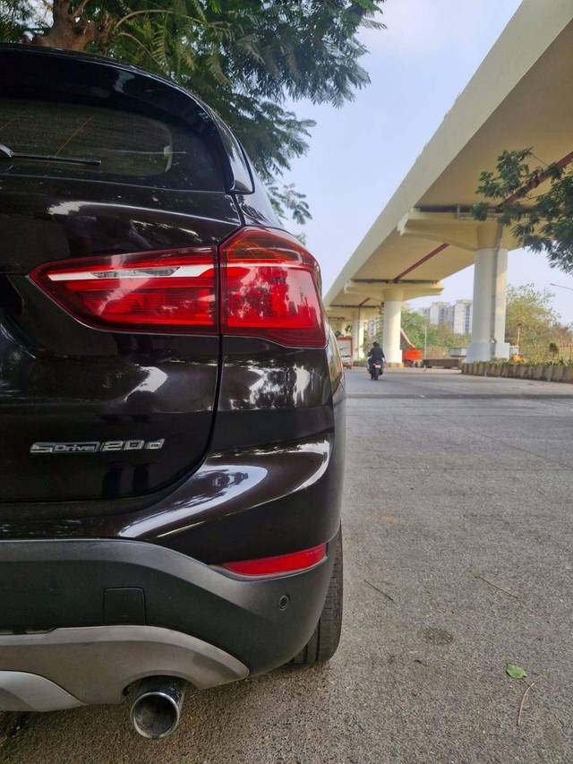 https://images10.gaadi.com/usedcar_image/4524817/original/processed_0c37885587d09e31937035433ba82fef.jpg?imwidth=6402
