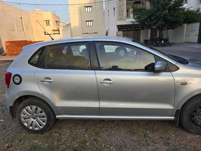 https://images10.gaadi.com/usedcar_image/4524826/original/processed_e72b15ef-f844-432e-a285-b62f3e51b6be.jpg?imwidth=6401