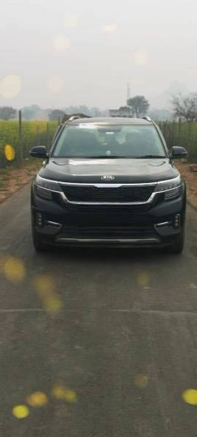 https://images10.gaadi.com/usedcar_image/4524833/original/processed_462ea1a0-ec16-43f9-bb94-a02248d6a64c.jpg?imwidth=6400