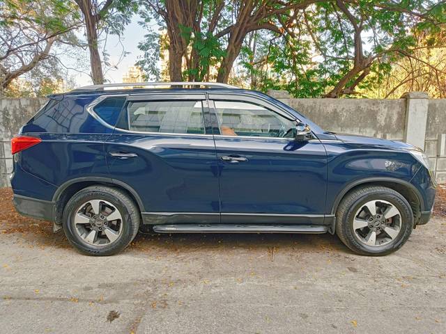 https://images10.gaadi.com/usedcar_image/4524843/original/processed_d5dd402723792ccfed2cd7cefa98751e.jpg?imwidth=6401