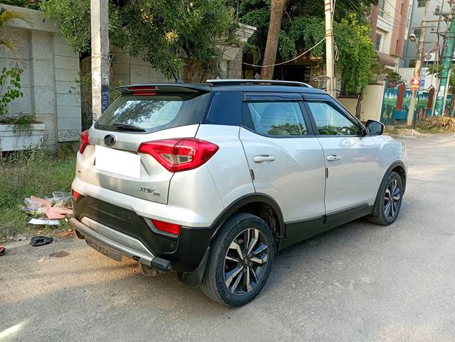 https://images10.gaadi.com/usedcar_image/4524848/original/processed_a0ce18e524cb0b98c21a0e06d66e6fb5.jpg?imwidth=6402