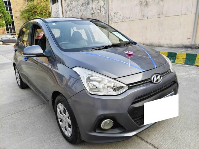 https://images10.gaadi.com/usedcar_image/4524855/original/processed_3cc99afbb83910c2dc44ea8b66d6a403.jpg?imwidth=6401