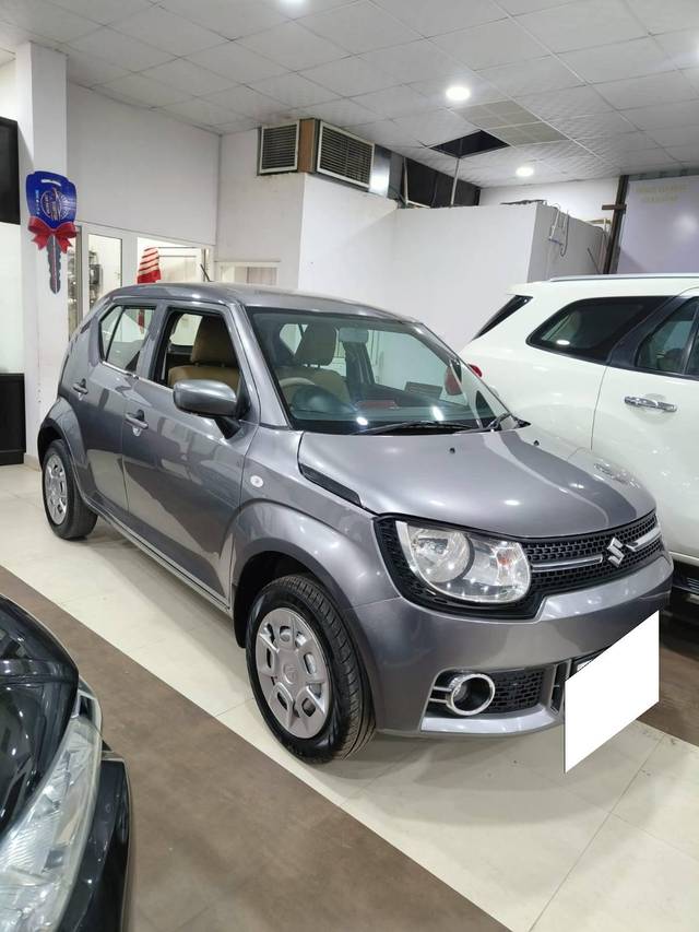 https://images10.gaadi.com/usedcar_image/4524859/original/processed_19baa9e5f8f62aa92e9cbf8eacf93796.jpg?imwidth=6400