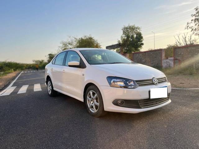 https://images10.gaadi.com/usedcar_image/4524861/original/processed_a9ed1543b08175dff778041e94cc1618.jpg?imwidth=6400