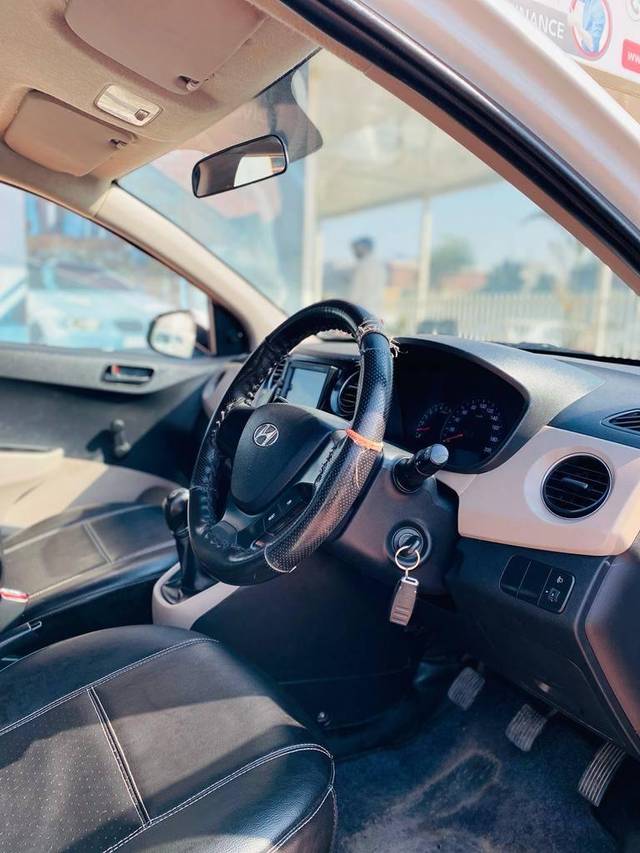 https://images10.gaadi.com/usedcar_image/4524873/original/processed_fc852c89ef05a72e0ead33d73ce8d417.jpg?imwidth=6400