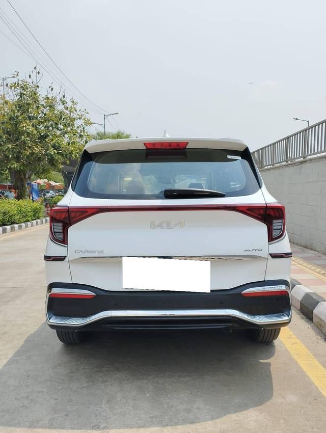 https://images10.gaadi.com/usedcar_image/4524913/original/processed_8f75ef2aa840deead149103fdcac92fd.jpg?imwidth=6402