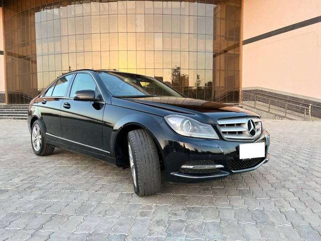 https://images10.gaadi.com/usedcar_image/4524916/original/processed_1824c574a897147be1f4467c65bcfb29.jpg?imwidth=6400
