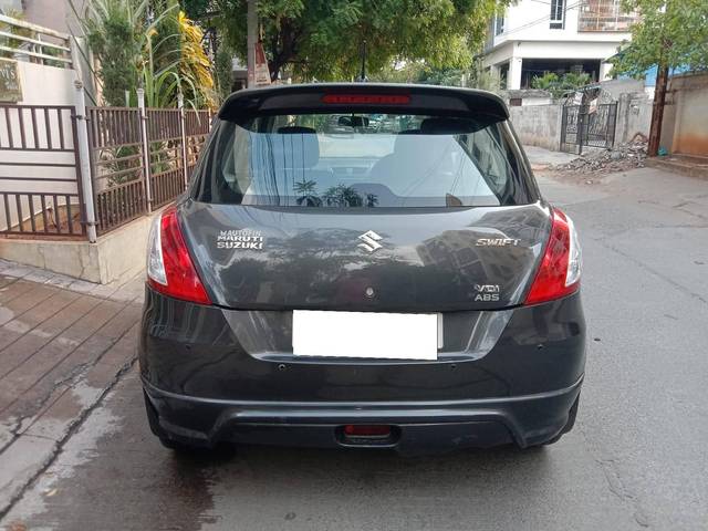 https://images10.gaadi.com/usedcar_image/4524927/original/processed_1c962ef31203262d57389f46c2e2b416.jpg?imwidth=6402