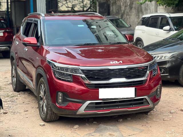 https://images10.gaadi.com/usedcar_image/4524933/original/processed_71fd6becadc5b96b7b624afc3984a59e.jpg?imwidth=6400