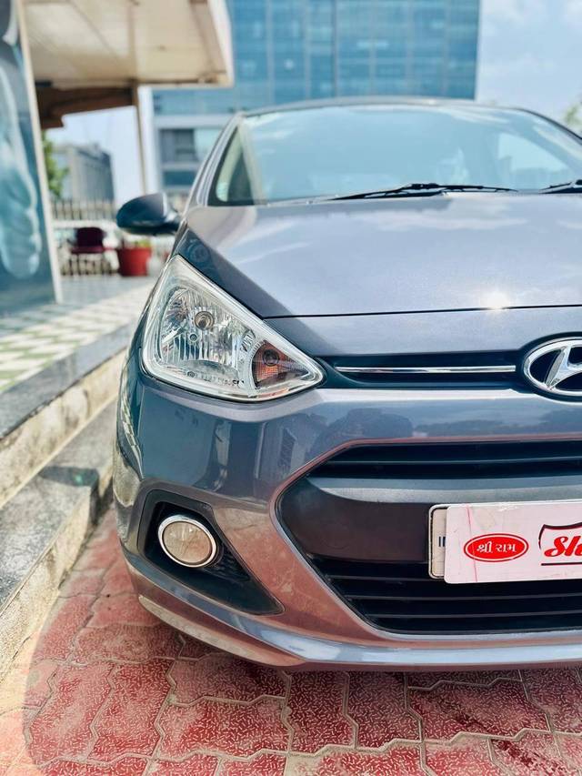 https://images10.gaadi.com/usedcar_image/4524952/original/processed_a72f58f4cbdbc539180c2e16f1dd5eca.jpg?imwidth=6400