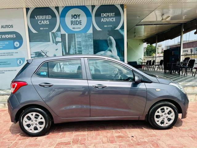 https://images10.gaadi.com/usedcar_image/4524952/original/processed_aba0219042f839b0f89afadfe5e5885f.jpg?imwidth=6401