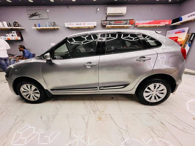 https://images10.gaadi.com/usedcar_image/4524957/original/processed_89051db7127482b1ffd936c6100c0674.jpg?imwidth=6402